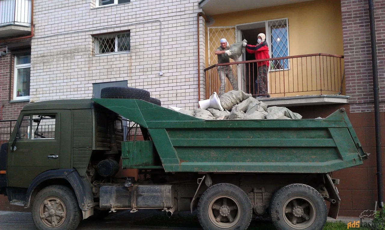 Вывоз мусора с грузчиками и погрузкой в Сосновом Боре от 2336 руб. — ПроМусор, услуги под ключ