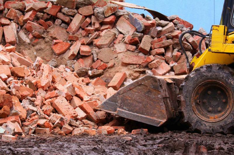 Вывоз кирпичного боя с утилизацией в Сосновом Боре в октябре