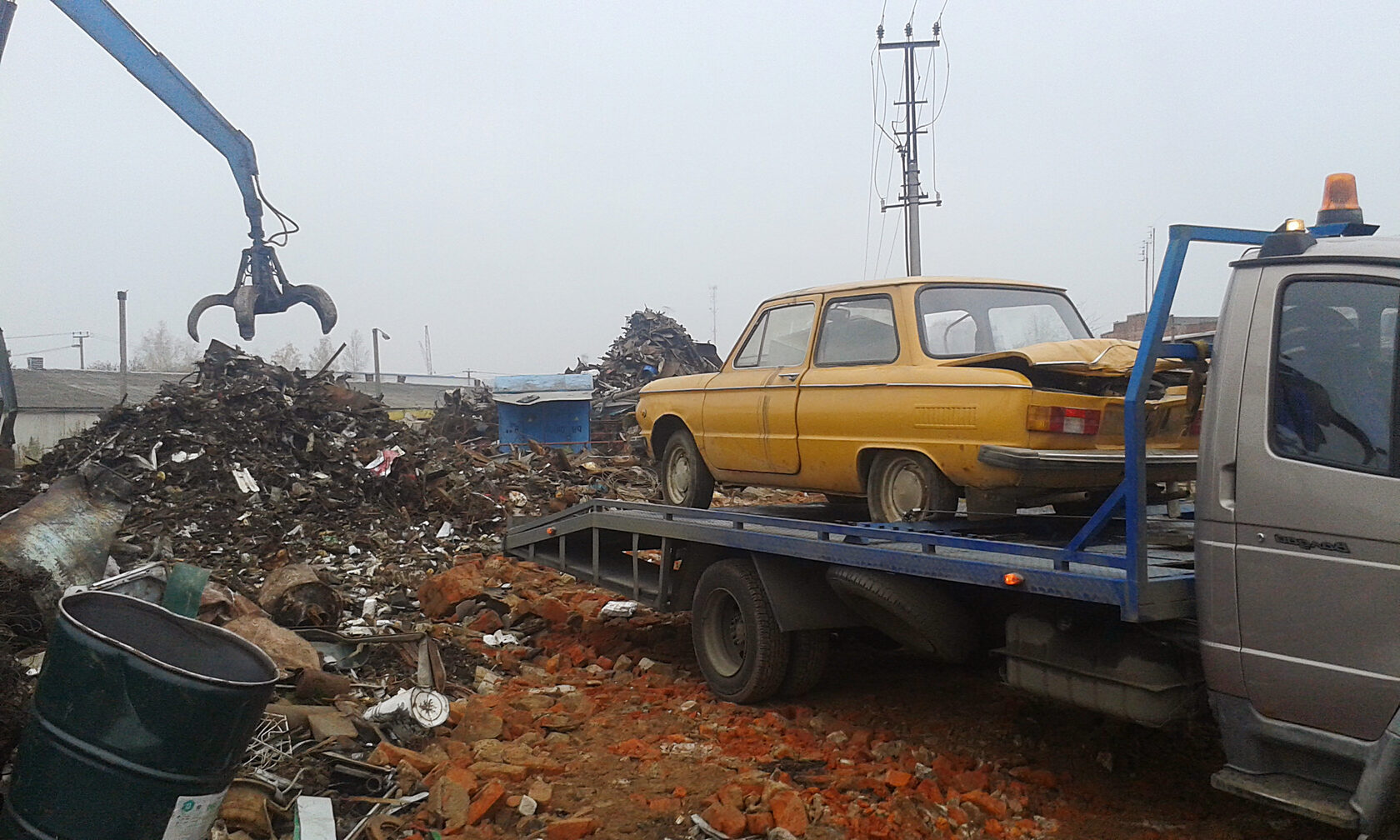 Вывоз старых автомобилей на утилизацию в Сосновом Боре от ПроМусор – утилизация автохлама и авто с вывозом от 305 руб