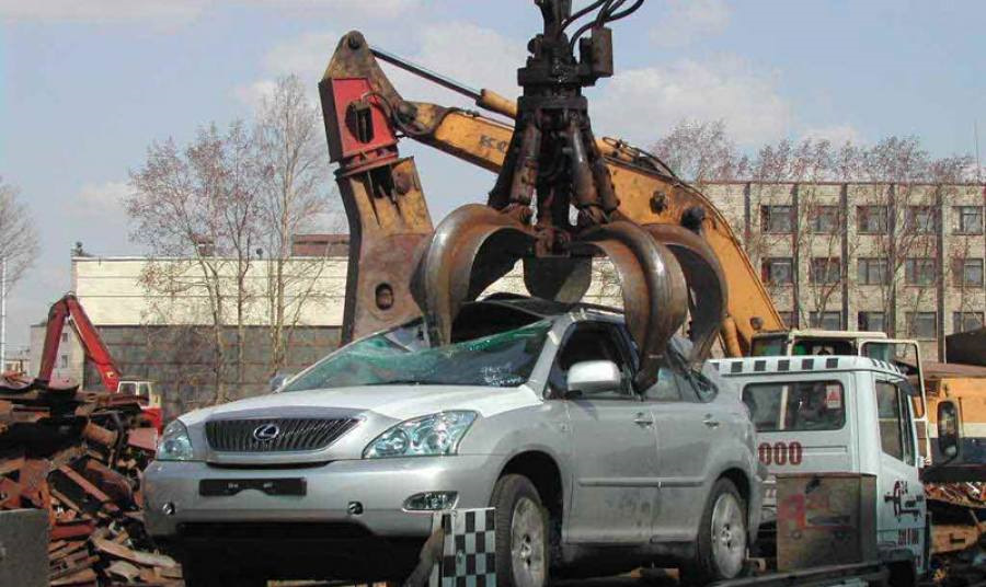 Вывоз старых автомобилей на утилизацию в Сосновом Боре в октябре